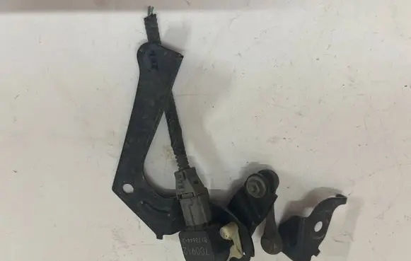 Honda Civic Headlight/headlamp level sensor 