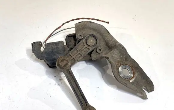 Audi Q7 4L Headlight/headlamp level sensor 7L0616214B