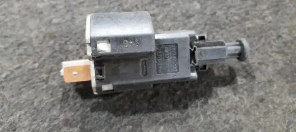 Opel Zafira A Brake pedal sensor switch 09132299 09175172