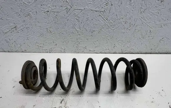 Skoda Yeti (5L) Rear coil spring