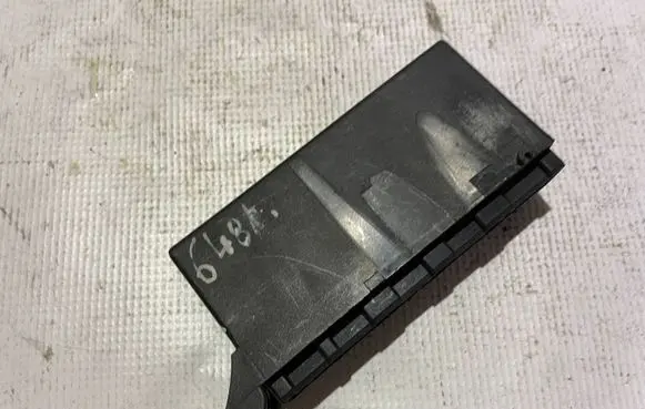 Mercedes-Benz C W202 Light module LCM A2025420232 2025420232