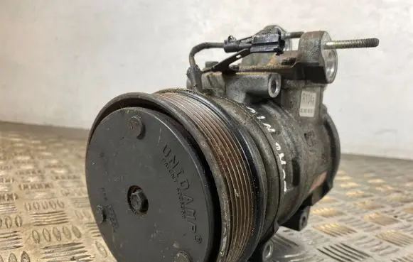 KIA Sorento Air conditioning (A/C) compressor (pump) 1615017700 2K1010037