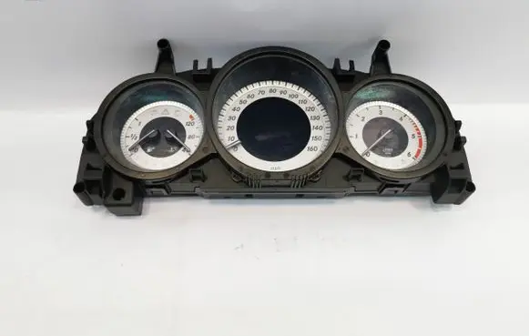 Mercedes-Benz C W204 Speedometer (instrument cluster) A2049004909 A2049018002