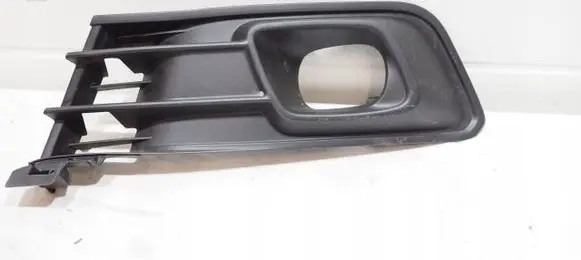 Renault Captur Front bumper lower grill 261A39427R