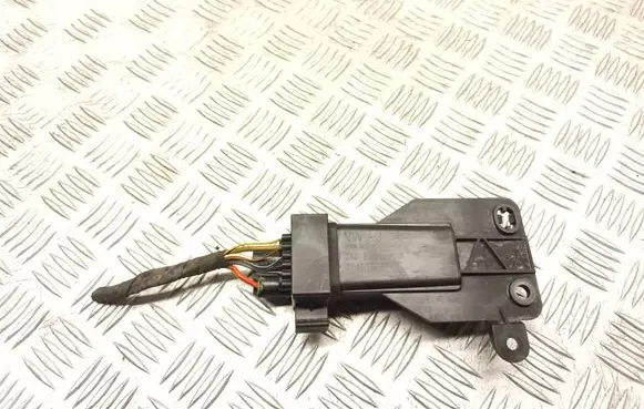 Skoda Fabia Mk3 (NJ) Coolant fan relay 5J0919506