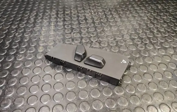 BMW 7 F01 F02 F03 F04 Seat control switch 9163260 53439709