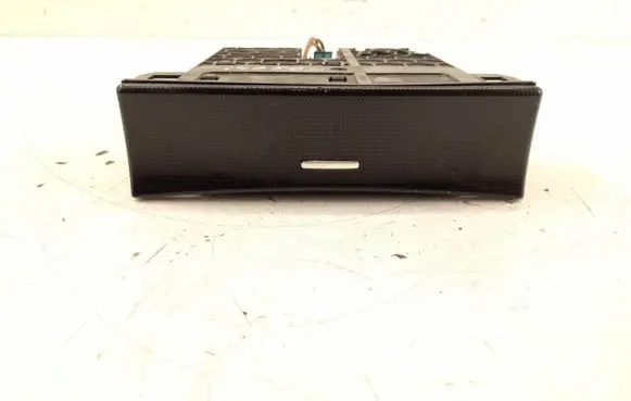 Mercedes-Benz ML W164 Car ashtray 1648100030 1648100130