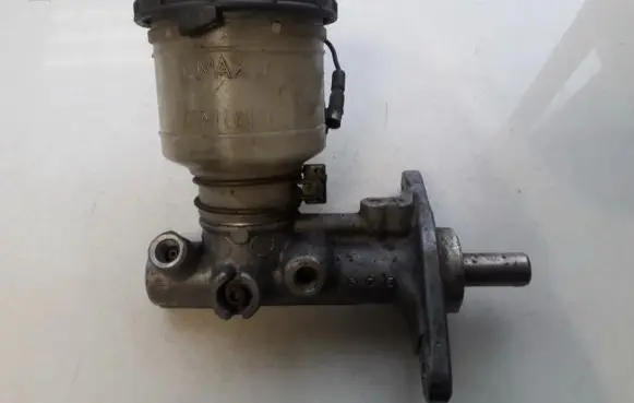 Honda Civic Master brake cylinder