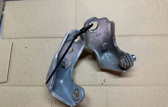 Ford S-MAX Front door hinge set 