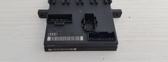 Audi A4 S4 B6 8E 8H Comfort/convenience module 8E0907279C