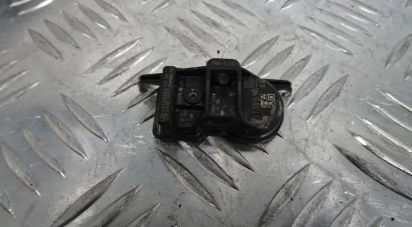 Toyota Corolla E210 E21 Tire pressure sensor 10R-059945