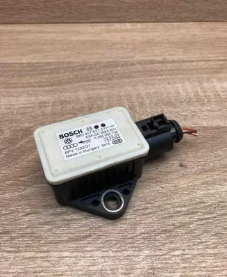 Audi A4 S4 B8 8K ESP acceleration yaw rate sensor 8K0907637C 0265005738