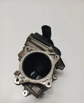 Volkswagen Amarok EGR valve V29007881