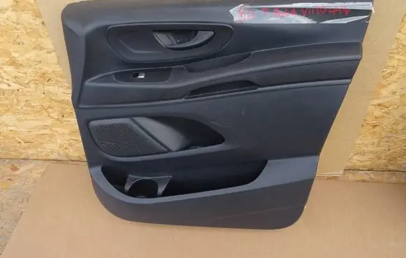 Mercedes-Benz Vito Viano W447 Front door card panel trim A4477606900 A4477200801 00009051
