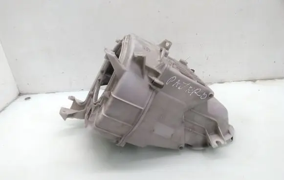Mitsubishi Pajero Interior heater climate box assembly housing 