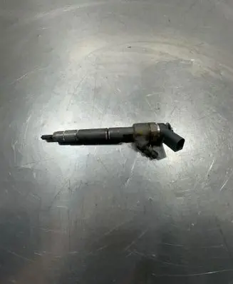 Mercedes-Benz B W245 Fuel injector 0445110167
