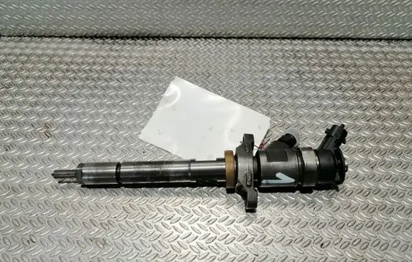 Peugeot Partner Fuel injector 0445110311
