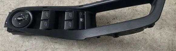 Ford Fiesta Electric window control switch AM5T14A132GB