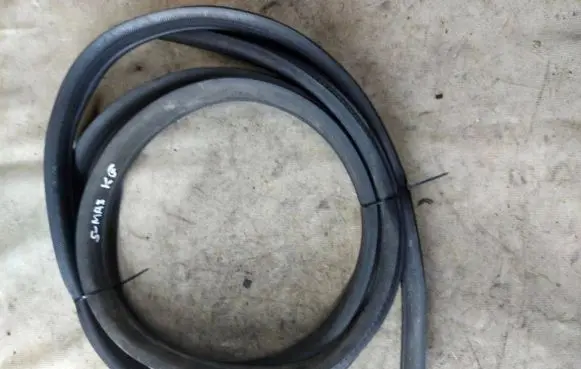 Ford S-MAX Rubber seal rear door 