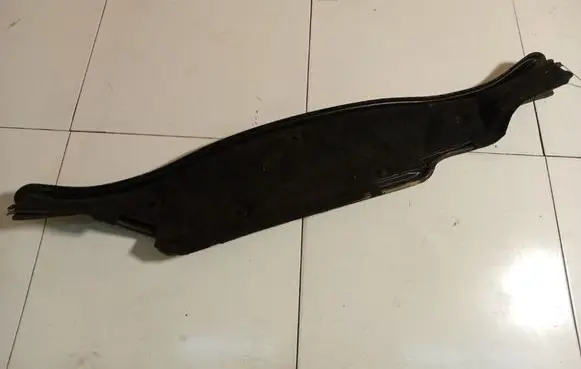 Seat Toledo III (5P) Wiper trim