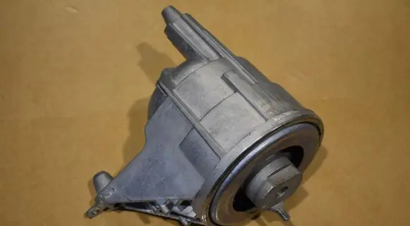 Mercedes-Benz E W214 Engine mount vacuum valve A20624000015555