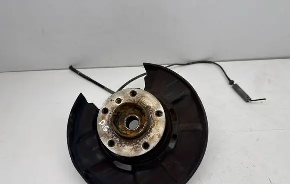 BMW 3 E90 E91 Rear wheel hub 