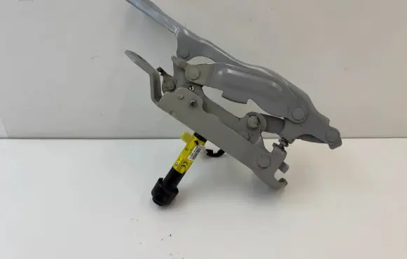 KIA Stinger Engine bonnet/hood hinges
