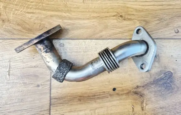 Audi A4 S4 B6 8E 8H EGR valve line/pipe/hose 038131521AJ