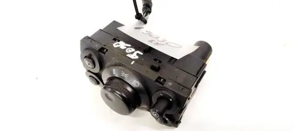 Opel Astra H Light switch 13100128 LK04063010