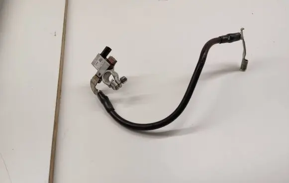 BMW 2 F45 Negative earth cable (battery) 9117831 12037310 0386888811