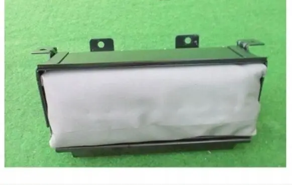 KIA Carens I Passenger airbag