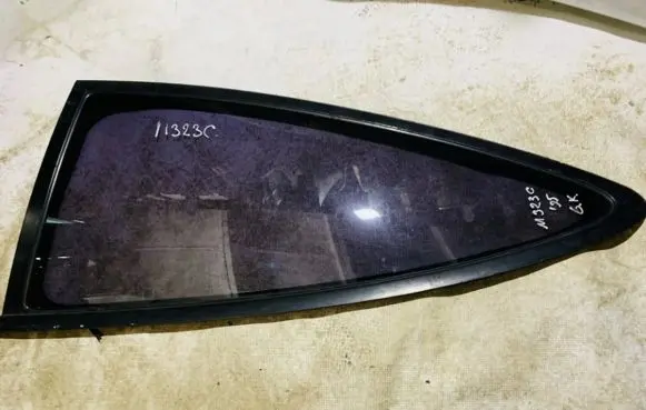 Mazda 323 Rear side window