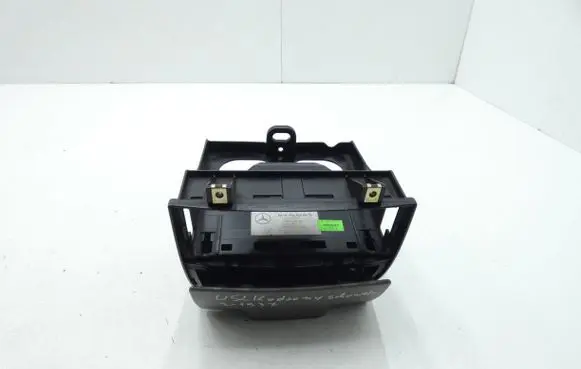 Mercedes-Benz Sprinter W906 Cup holder A9068100028