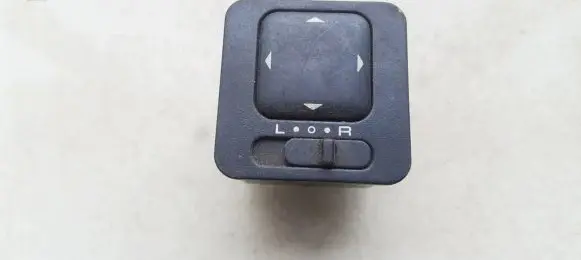 Mazda MX-3 Wing mirror switch