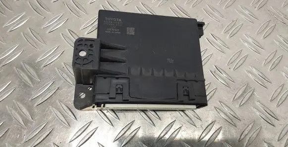 Toyota Prius+ (ZVW40) Climate control unit 8865047423 2774003721