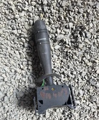 Renault Laguna I Wiper control stalk 8200012245
