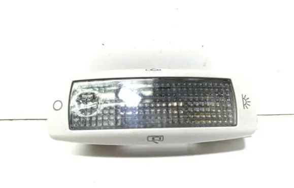 Volkswagen PASSAT B5.5 Other interior light 3B0947291