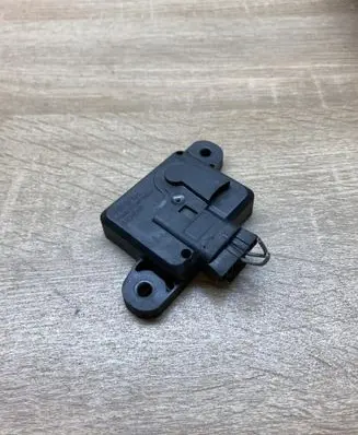 Opel Zafira A Airbag deployment crash/impact sensor 09133263