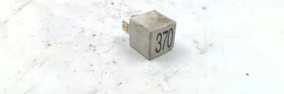 Audi A4 S4 B5 8D Other relay 8D0951253 12V50A 850218765