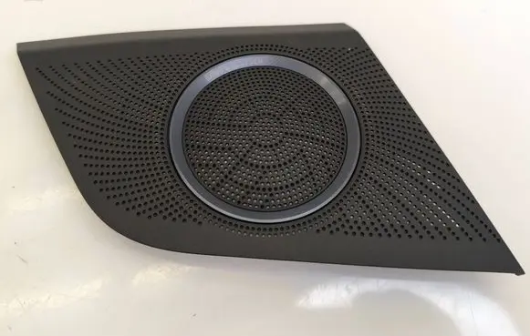 Side speaker trim/cover
