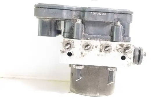 Mercedes-Benz B W246 W242 ABS Pump A2424310812 0265242750