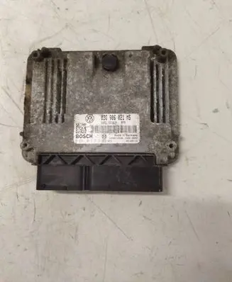 Volkswagen PASSAT B6 Engine control unit/module 03G906021MS