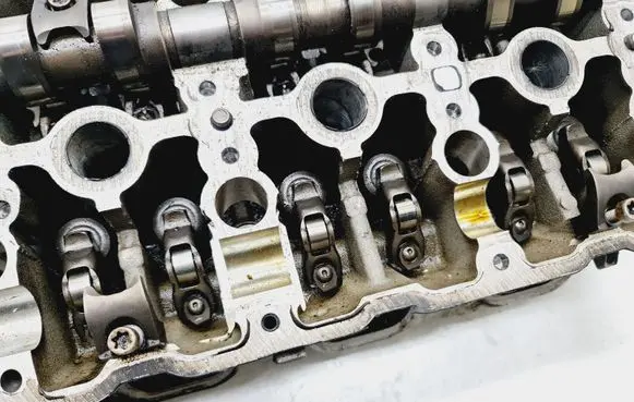 Mercedes-Benz C W204 Valve rocker arm 