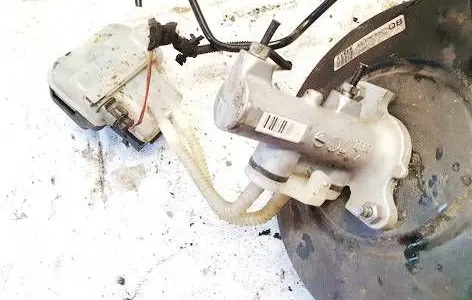 Opel Meriva A Master brake cylinder 2869