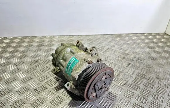 Volvo V50 Air conditioning (A/C) compressor (pump) 3M5H19D629HC