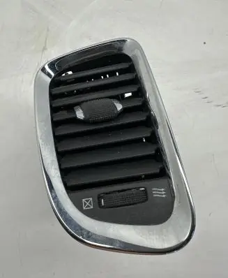 Dodge Durango Dash center air vent grill X90016900XX 0377927