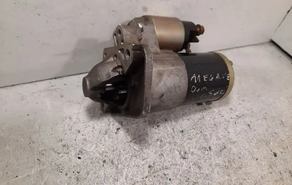 Renault Megane II Starter motor M000T21471 8200399594
