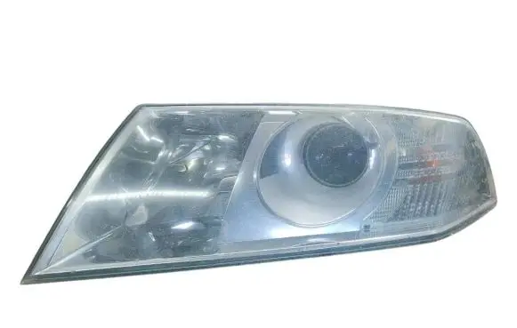 Skoda Octavia Mk2 (1Z) Headlight/headlamp 1Z1941017D