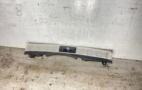 Nissan X-Trail T31 Trunk/boot sill cover protection 84992jg40a