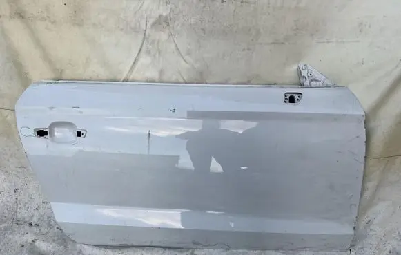 Audi A3 S3 8L Front door 8v7